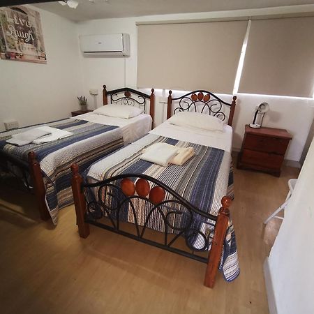 Strovolos rooms Studios Nicosia Habitación foto