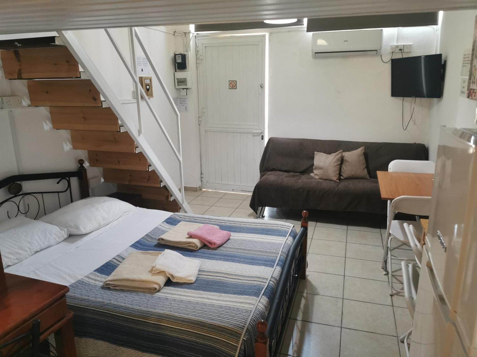 Strovolos rooms Studios Nicosia Habitación foto